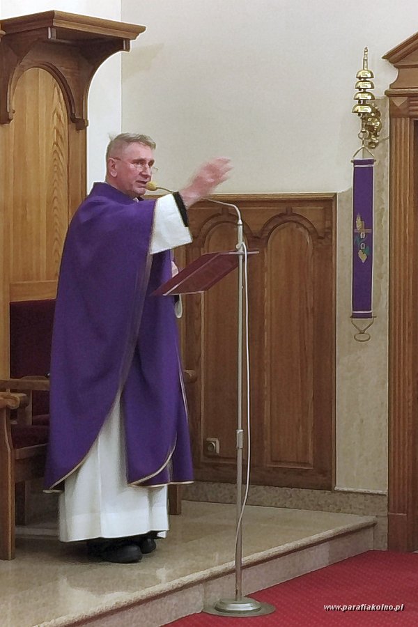 79 Msza wieczorna.jpg